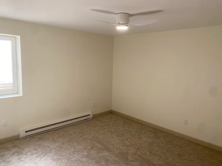 320 S Burdette St — Photo 7