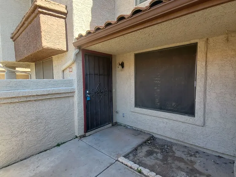 839 S Westwood St #180 — Photo 3