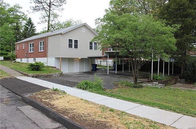 1st image of 2300 Wismer Ave