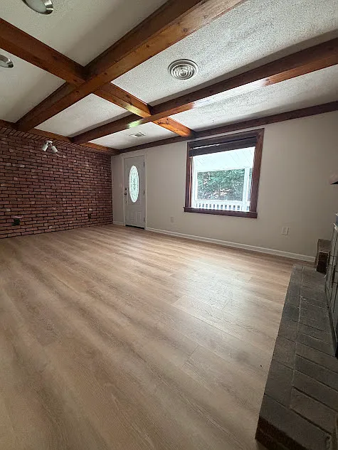 4 bed, 1539 sqft, $1,700 — Photo 4