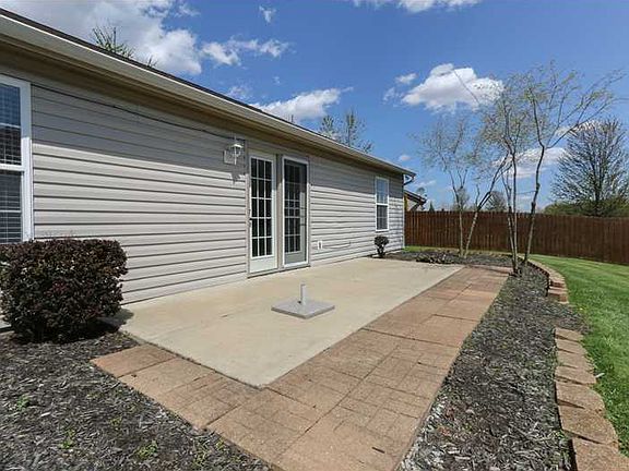 3rd image of 10703 Summerwood Ln