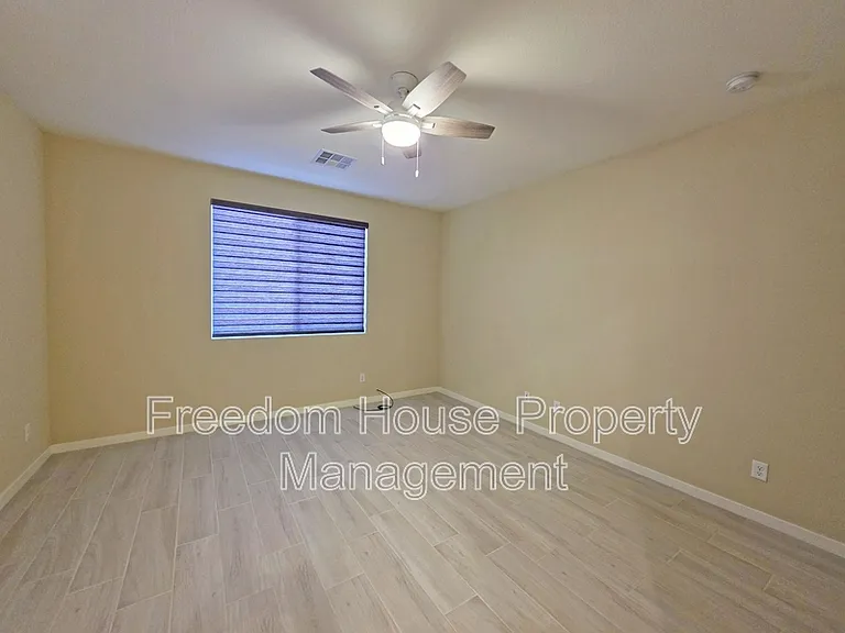 4882 E Beacon Ridge Dr — Photo 23