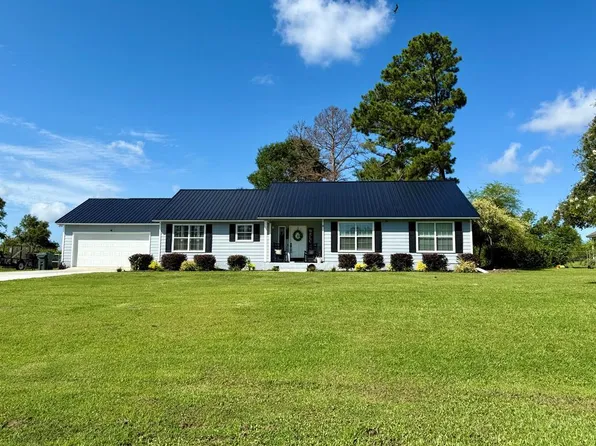 1108 Baymeadows Dr, Douglas, GA 31535