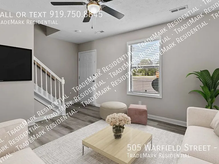 505 Warfield St #D — Photo 4