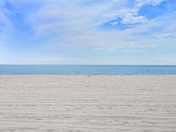 5th image of 1601 S Ocean Drive #506