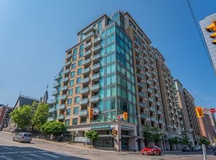 238 Besserer St #1504, Ottawa, ON K1N 6B1