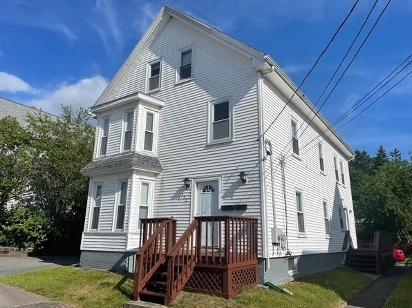 122 Arch St, Middleboro, MA 02346