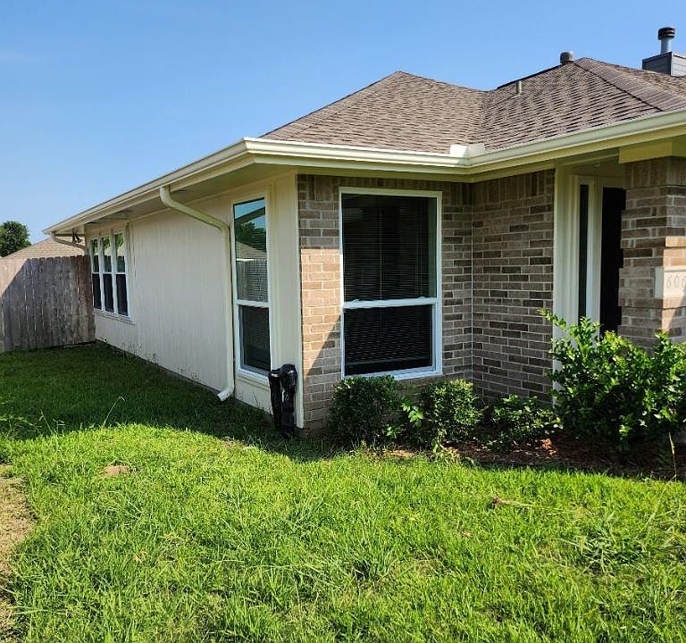 1st image of 606 Harvest Dr