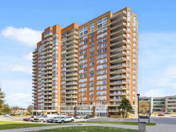 410 McLevin Ave #508, Toronto, ON M1B 5J5