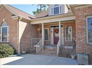 10 Bohnert Dr, Hampton, VA 23666