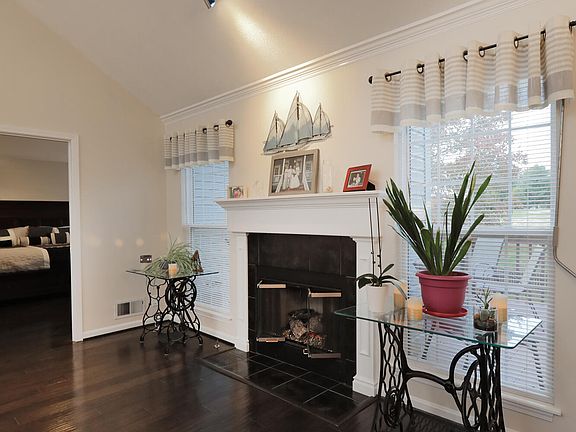 5th image of 11115 Coventry Greens Dr