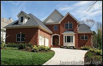 1st image of 316 Heathermoor Dr