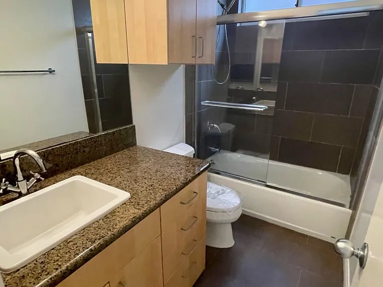10323 Missouri Ave #1 — Photo 12