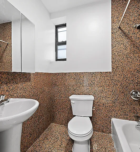 150 E 3rd St #6 — Photo 5