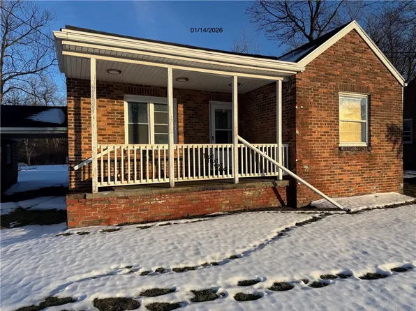 2125 Transit Rd, Elma, NY 14059