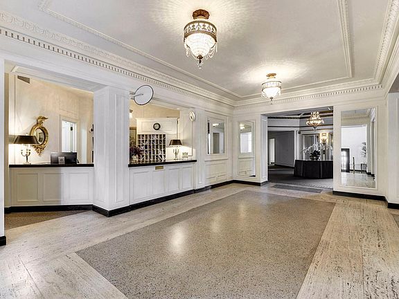 4th image of 510 Groveland Ave #522
