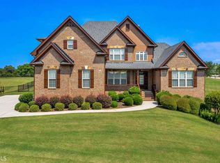 415 Delaperriere Loop, Jefferson, GA 30549