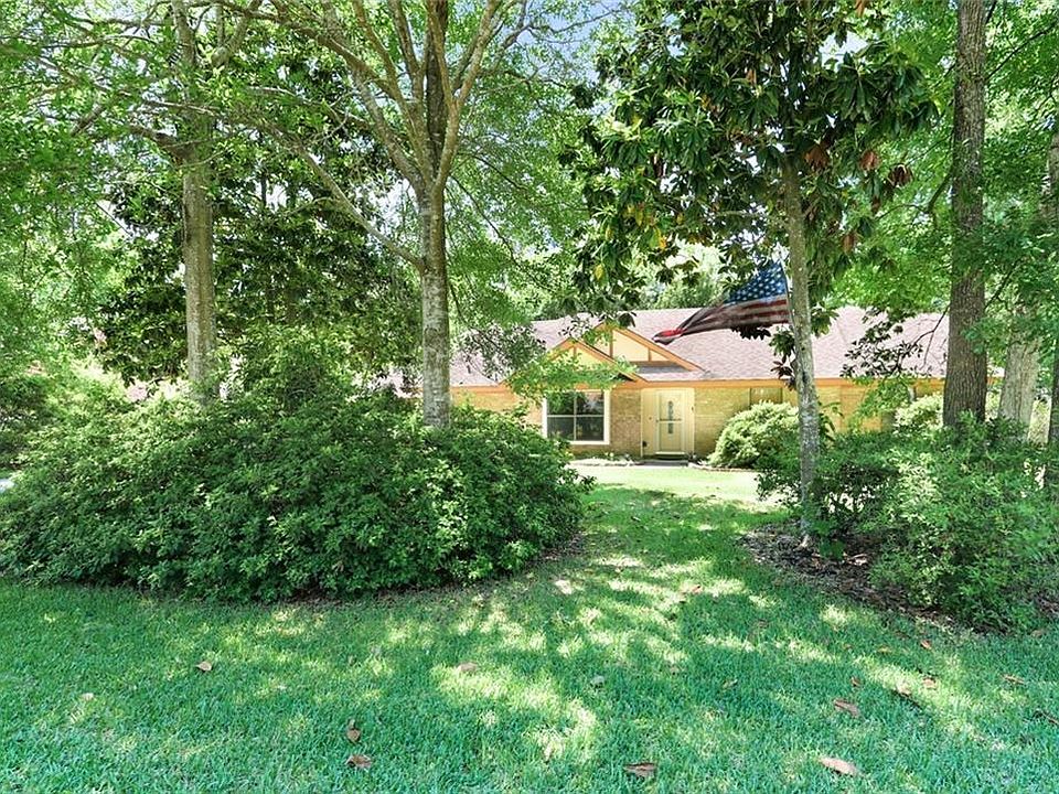 1st image of 260 Leah Dr
