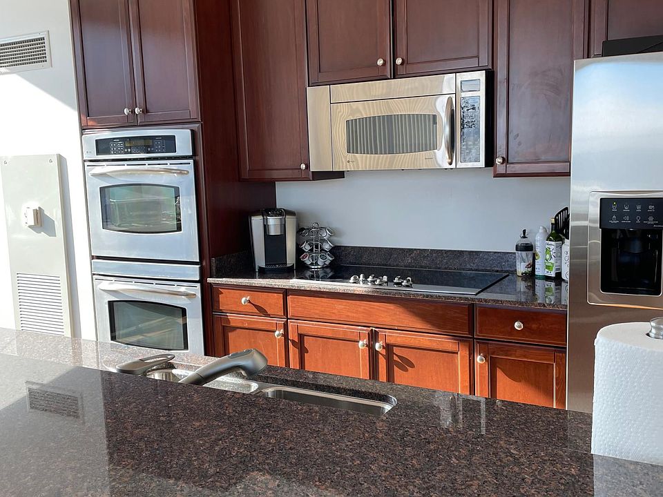 1st image of 1235 S Prairie Ave APT 2504