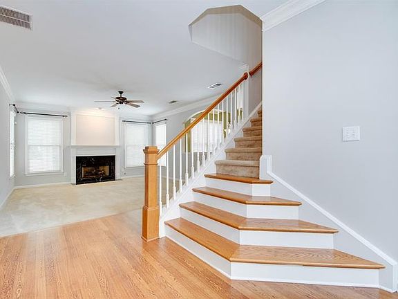 3rd image of 2418 Camellia Allee Ct