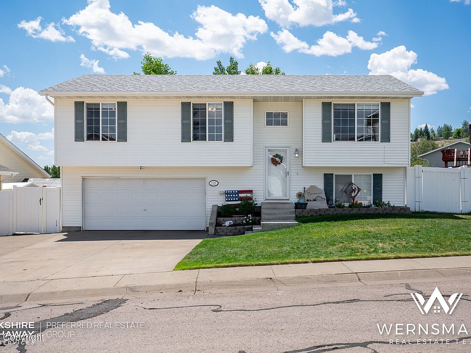 1st image of 2325 Dry Fork Dr