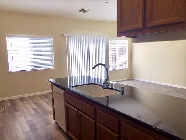 757 Colemanite Cir — Photo 6