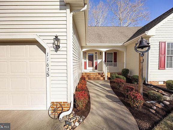 2nd image of 11635 Dennis Dr