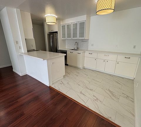 3rd image of 250 Whitmore St APT 114