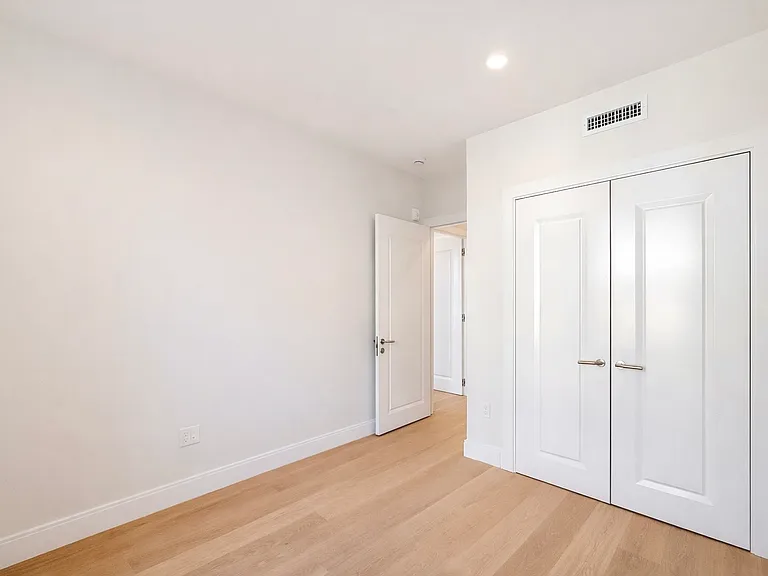 144 Worcester St #3 — Photo 35