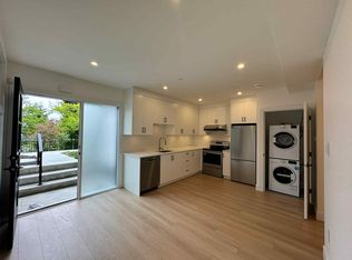 2977 E 8th Ave #2, Vancouver, BC