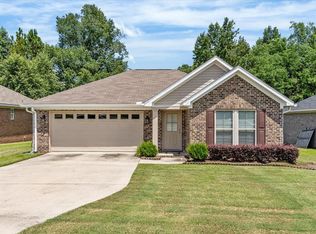 203 Pepperridge Rd, Dothan, AL 36301