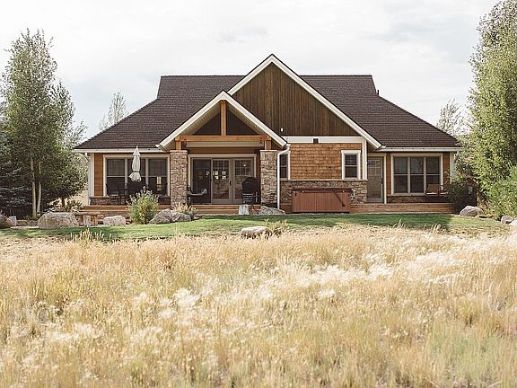 4th image of 1411 Wildhorse Cir