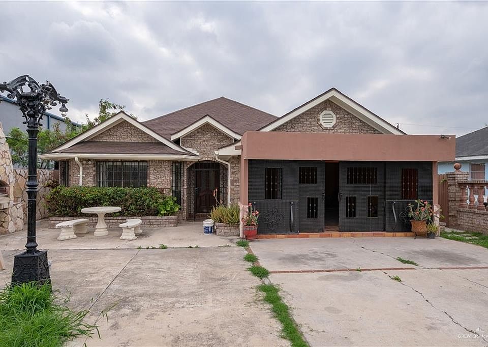 1st image of 7214 S Mariposa Ln