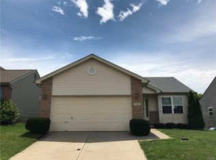 5250 Mallet Club Dr, Dayton, OH 45439