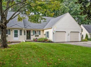 6 Chickadee Ln #6, Kennebunk, ME 04043