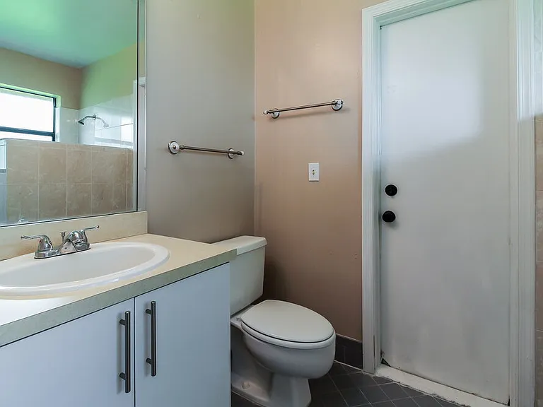 547 Indigo Ave — Photo 13