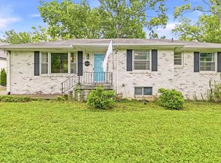 6808 Fleetwood Dr, Nashville, TN 37205