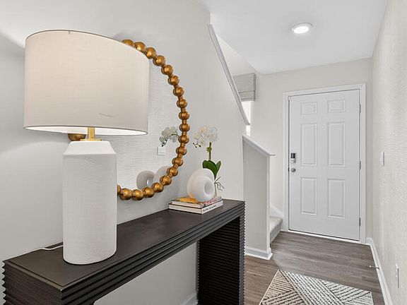 2nd image of 424 Cherry Laurel Drive