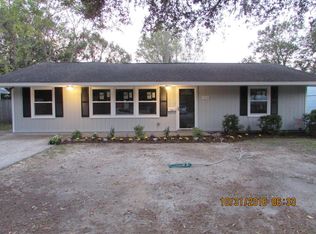 1214 Hawthorne Rd, Hanahan, SC 29410