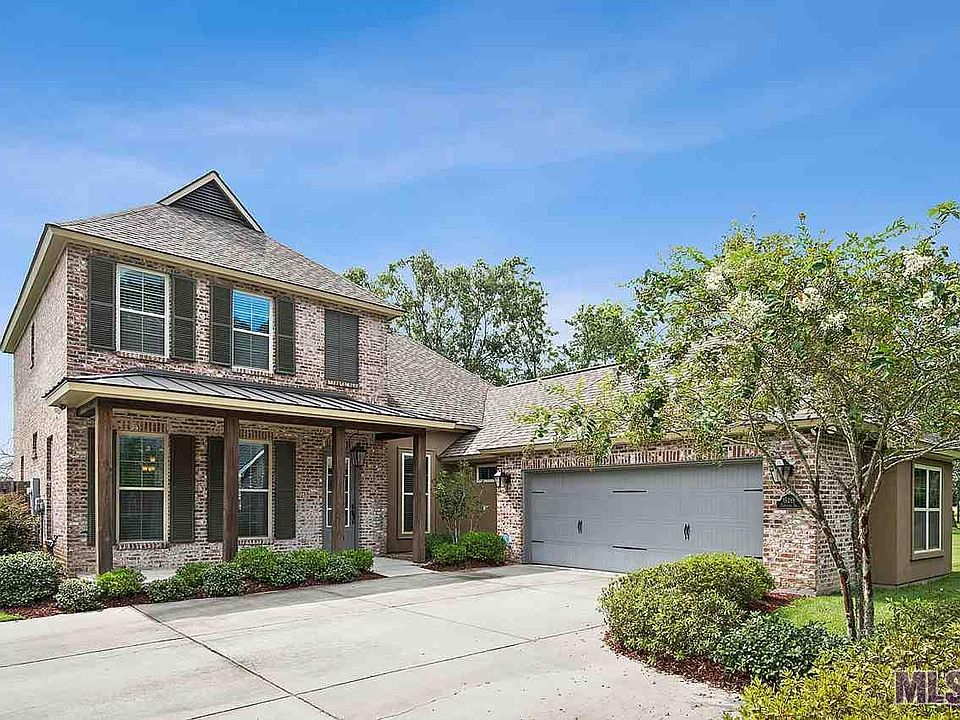 1st image of 15289 Taormina Dr