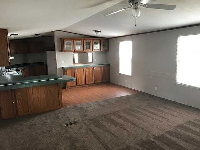 1st image of 817 Saint Moritz Dr #121