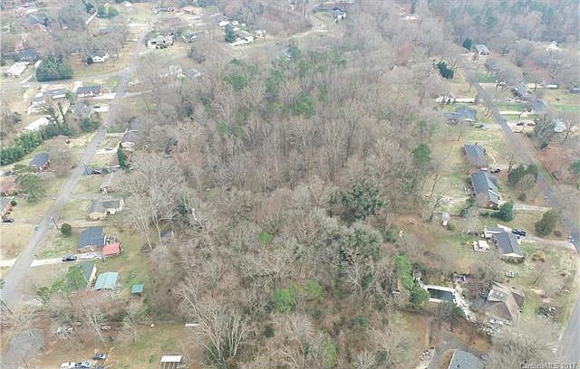 1st image of 36 Barnes Dr