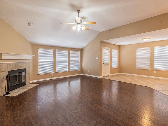2nd image of 2017 Lake Highlands Dr