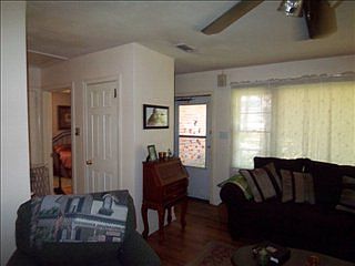 4th image of 717 Cottage Hill Ave