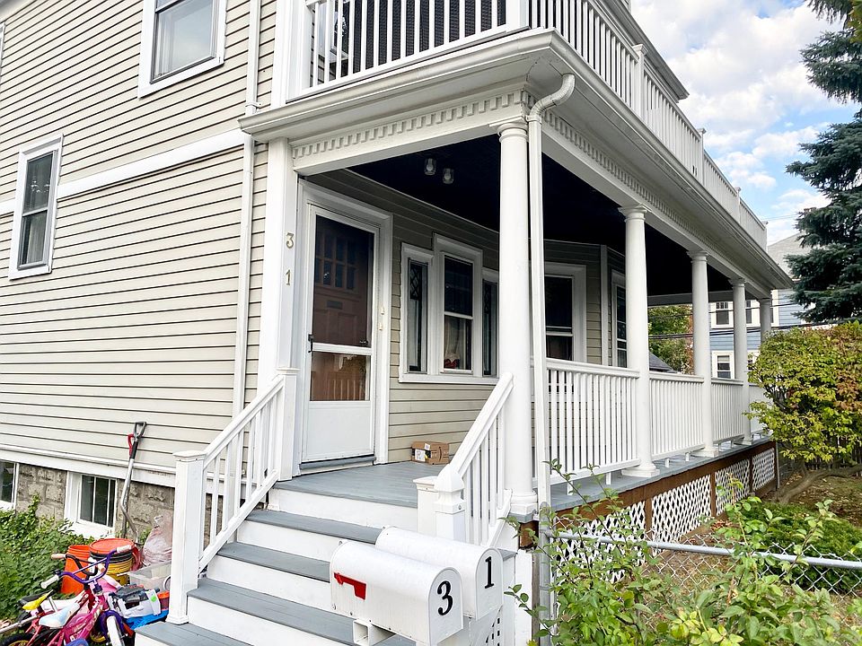 Free November Rent - Large 3 Bedroom, 1 Block from Fresh Pond
