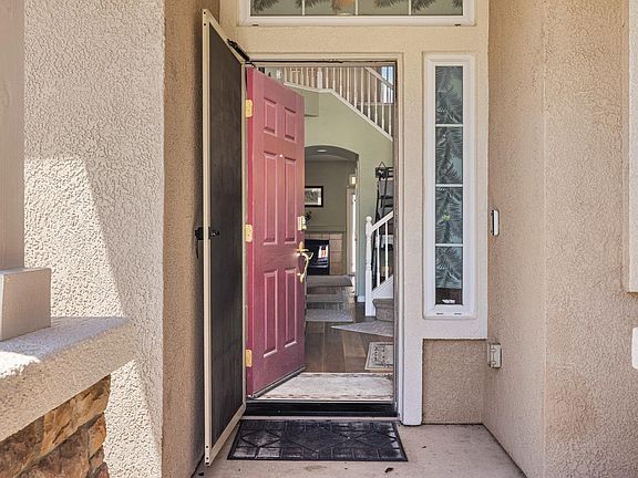 4th image of 2221 Catamaran Way