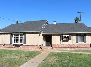 15433 Huston St, Sherman Oaks, CA 91403