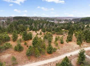 2 W 48th Rd, Cadillac, MI 49601