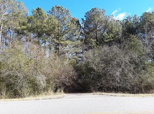 90 H St, Hamilton, GA 31811