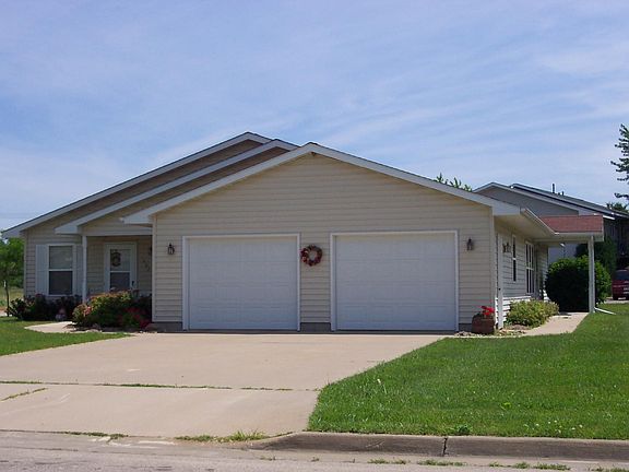 4th image of 608 Mary Kay Ave